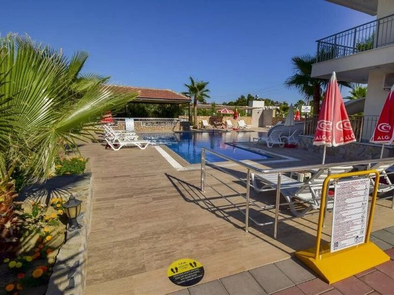 Esmeralda  Otel